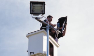 Luminaire Access Equipment image