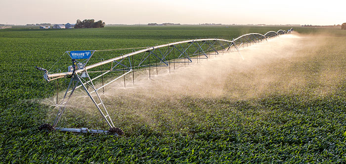 valley 7000 series center pivot irrigation system